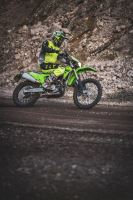 Přilba Cross Pro 2 Contra, CASSIDA (zelená perleť/černá/šedá/bílá) (16)
