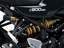 Kawasaki Z900RS SE Černá 2026 (4)