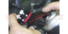 Přípravek pro mazání bowdenů, BIKESERVICE (1)