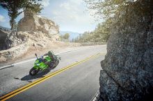 Kawasaki Ninja 650 Zelená 2026 (3)