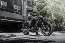 Kawasaki Eliminator 500 SE Černá 2026 (3)