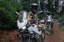 Kawasaki KLE 500 SE Bílá 2026 Sleva 5.000,- (8)